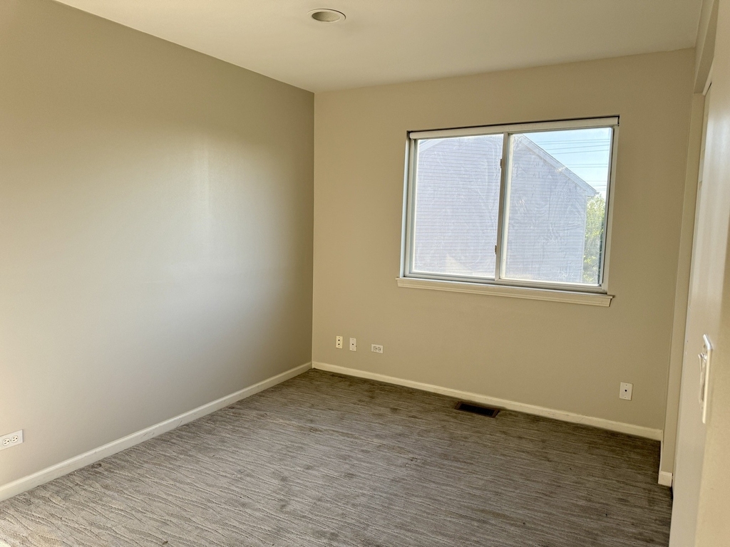 3183 Davey Court - Photo 6