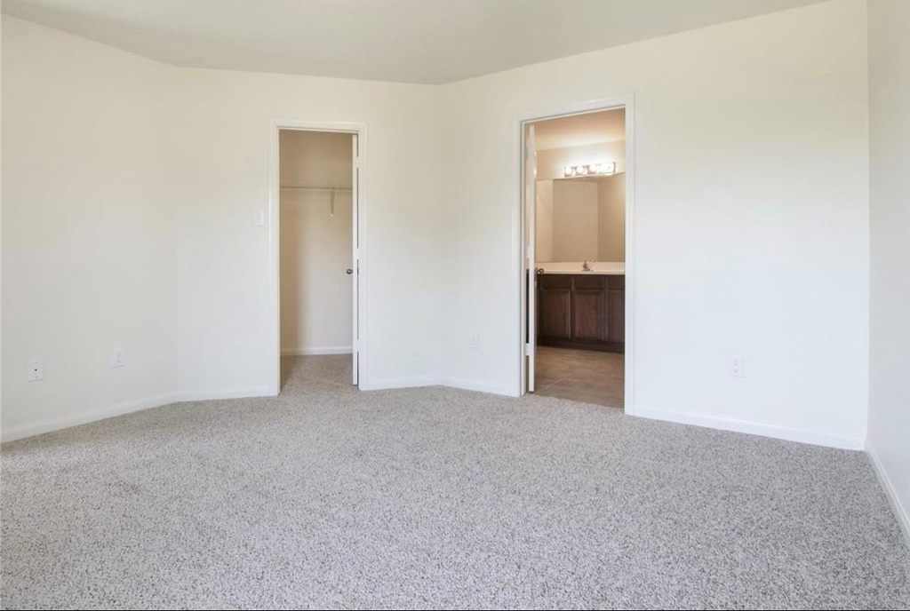 22622 Cloverland Field Drive - Photo 11