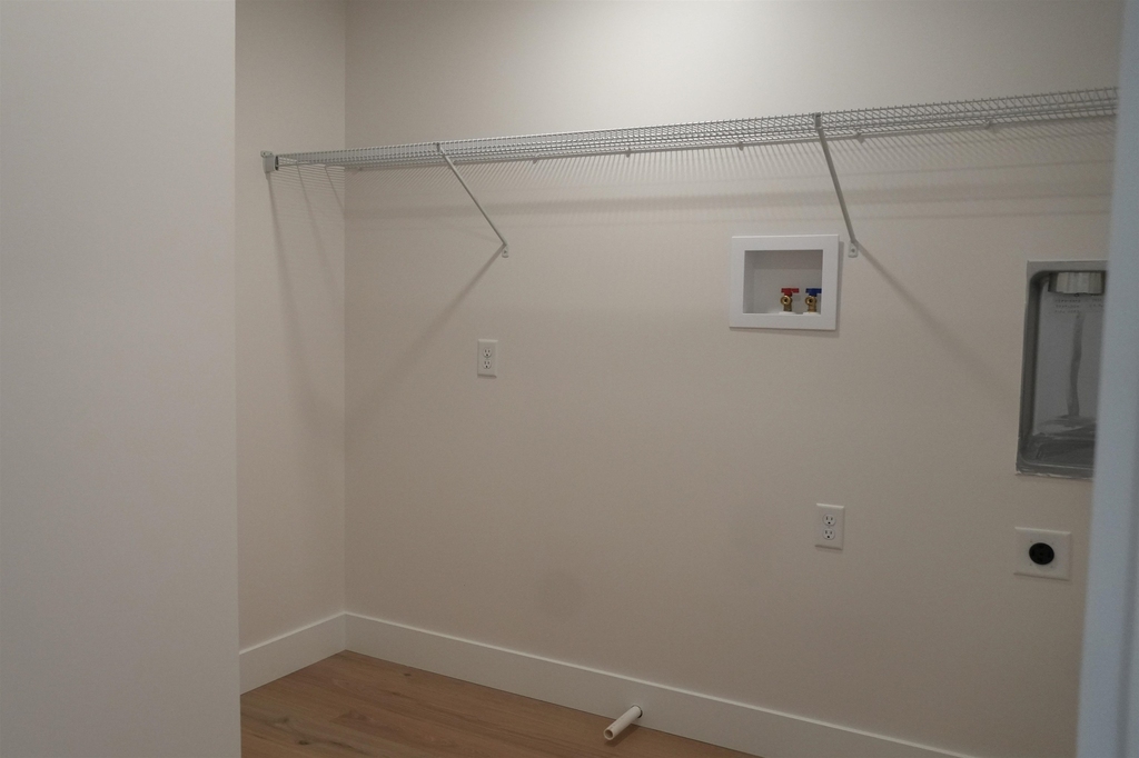 48 Main - Photo 20