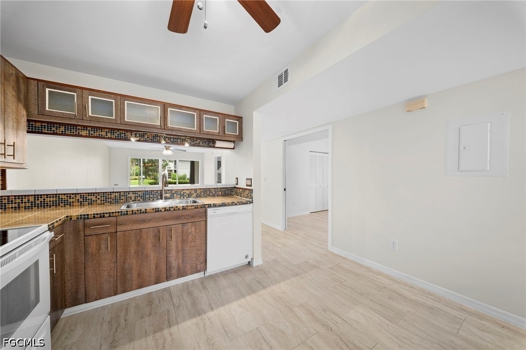 14503 Lakewood Trace Court - Photo 4