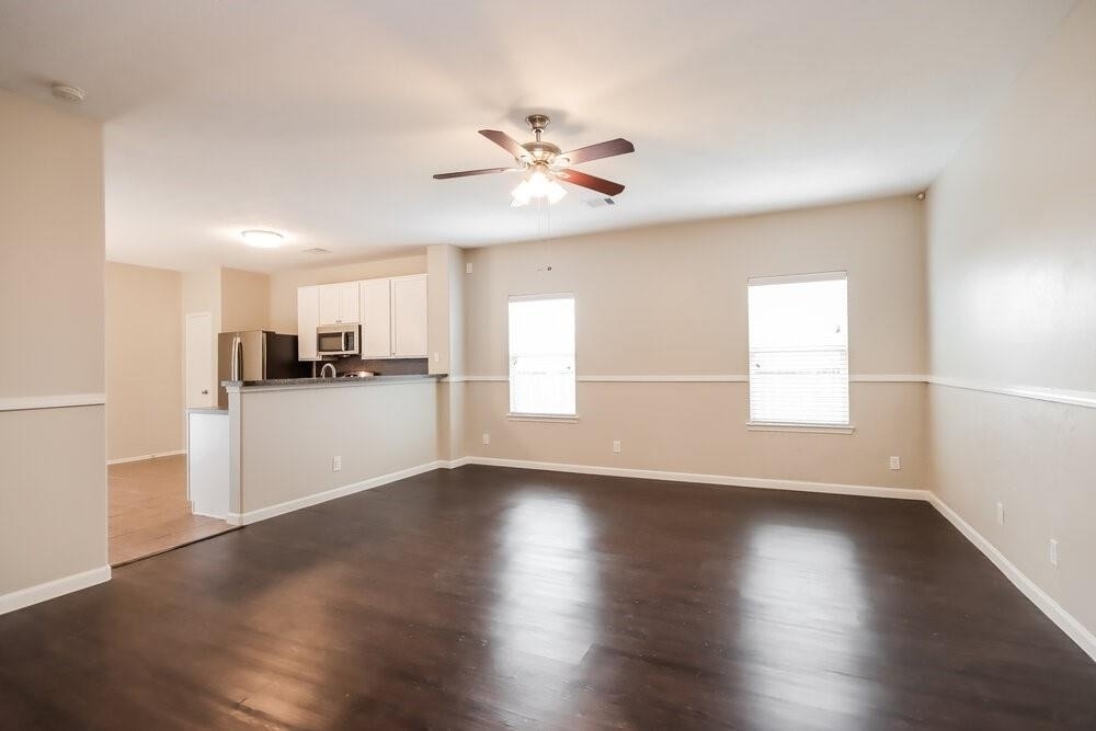 7003 Orchid Street - Photo 2
