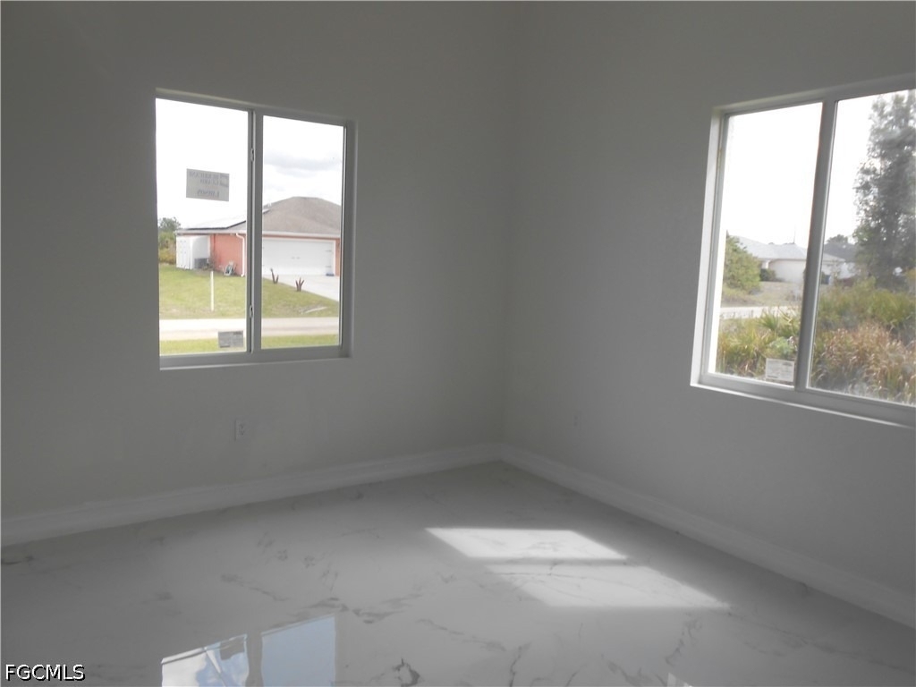 2809 55th Street W - Photo 9