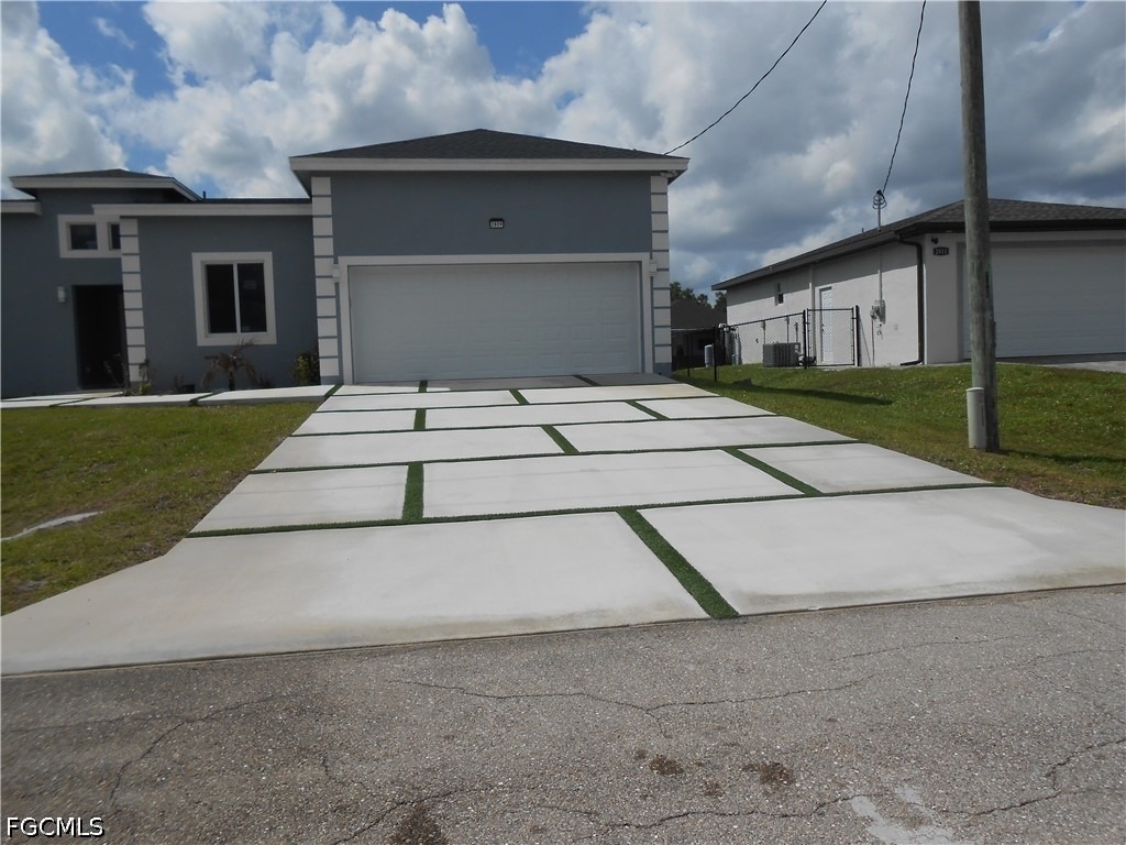 2809 55th Street W - Photo 1