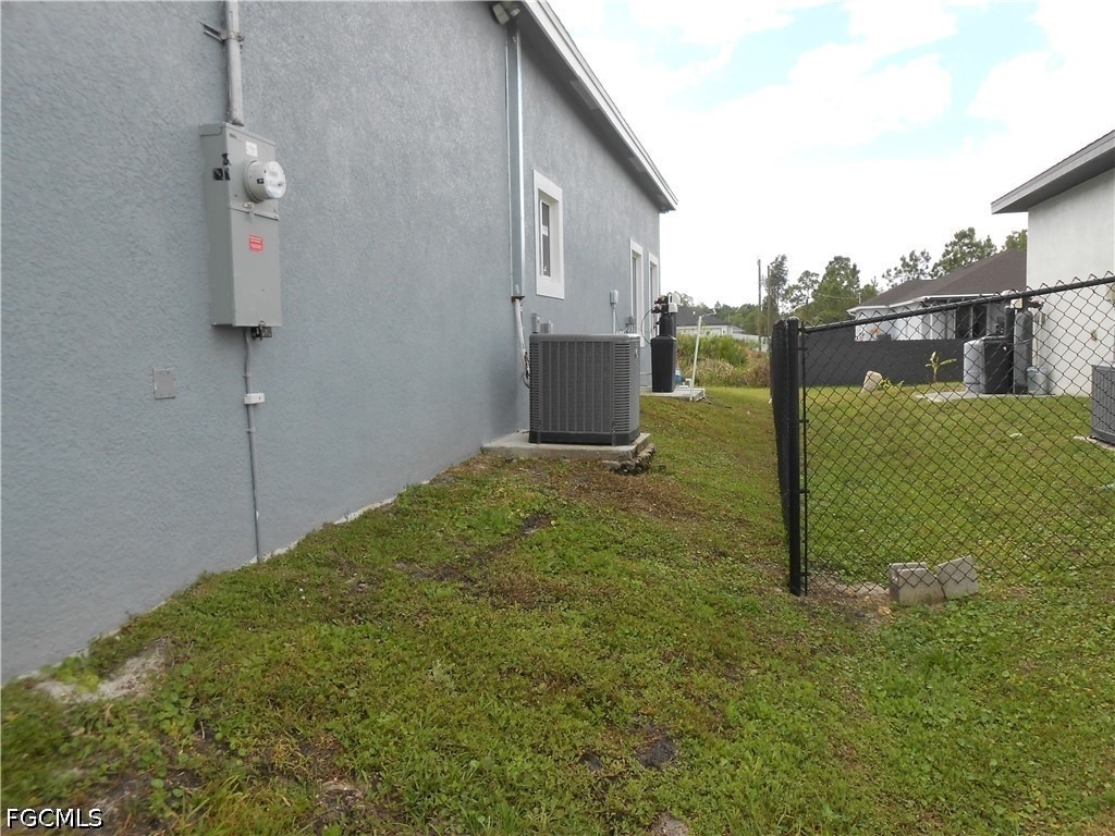 2809 55th Street W - Photo 29