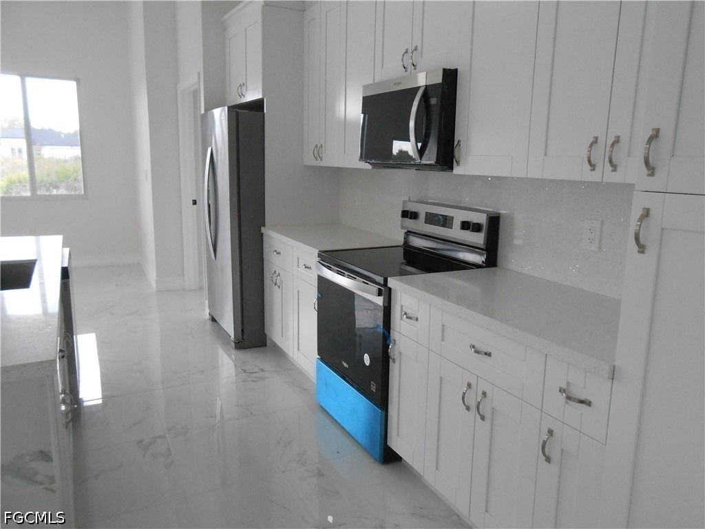 2809 55th Street W - Photo 6