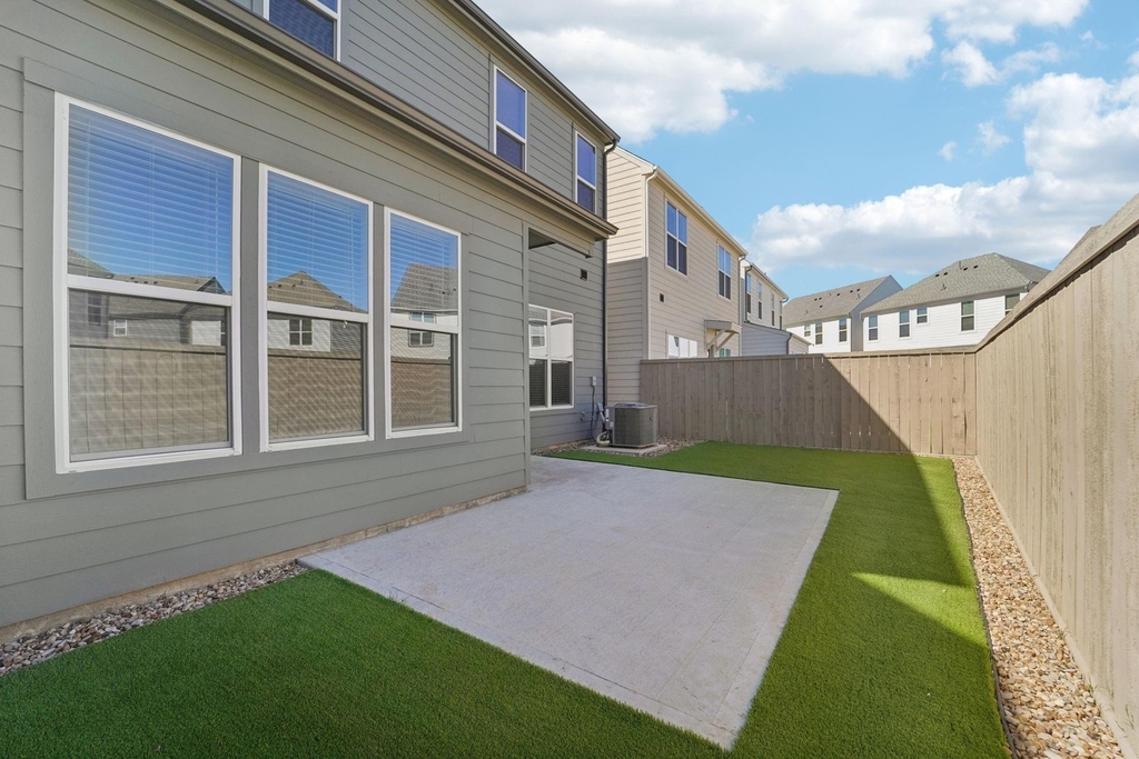 7407 Hadley Meadow Lane - Photo 47