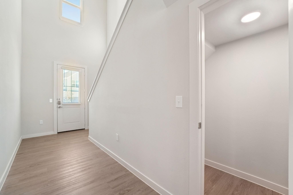 7407 Hadley Meadow Lane - Photo 9