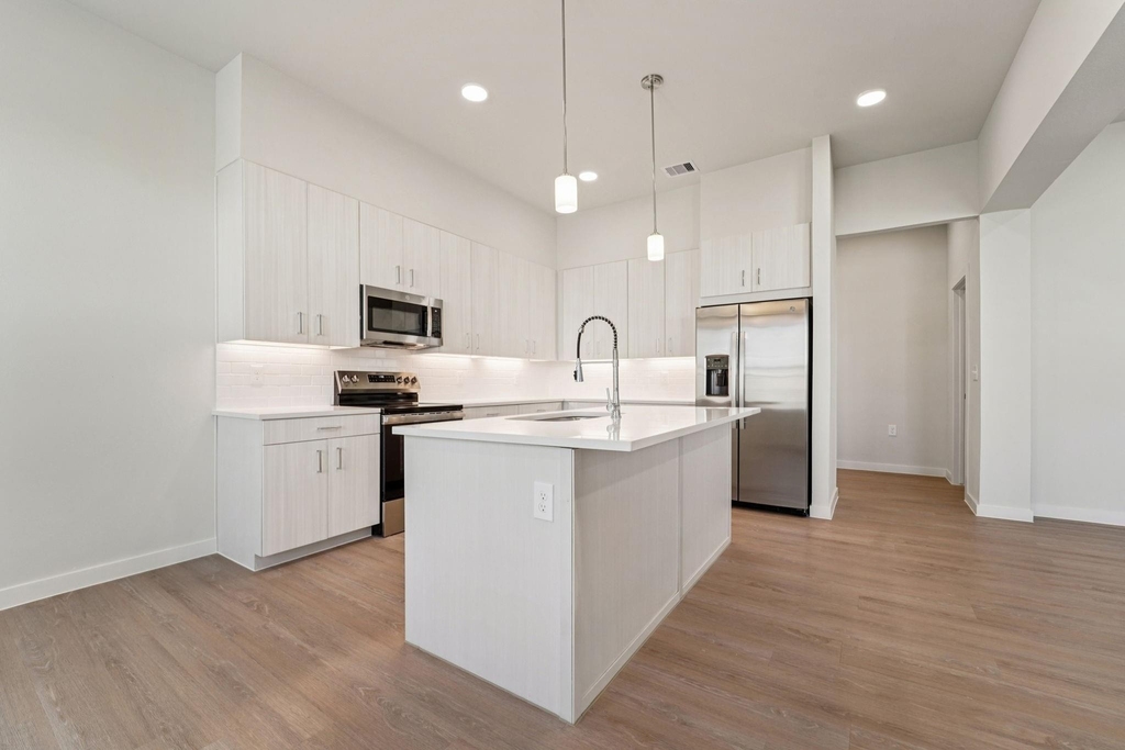 7407 Hadley Meadow Lane - Photo 14