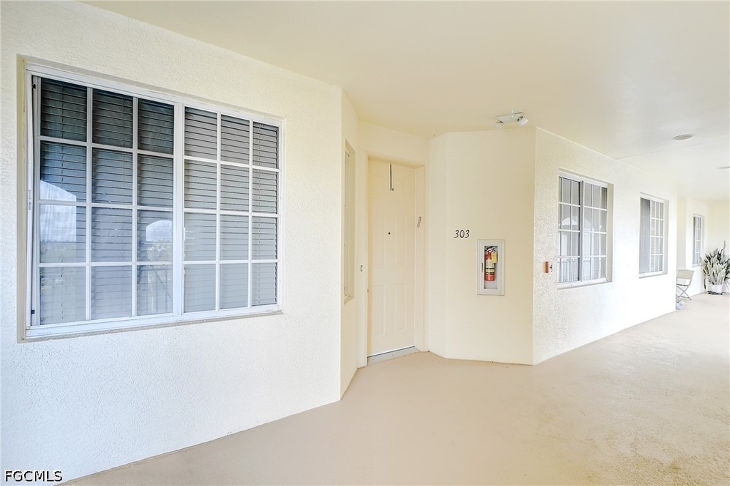 20051 Sanibel View Circle - Photo 15