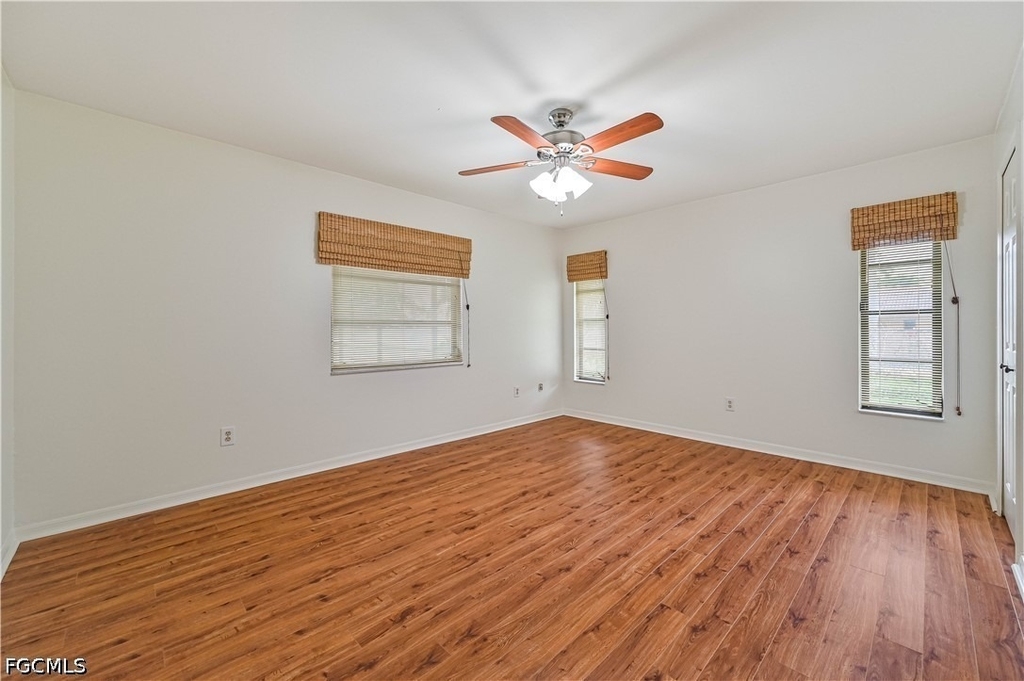 634 Se 32nd Street - Photo 24