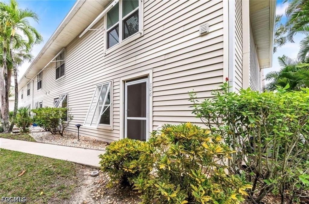 25486 Cockleshell Drive - Photo 18
