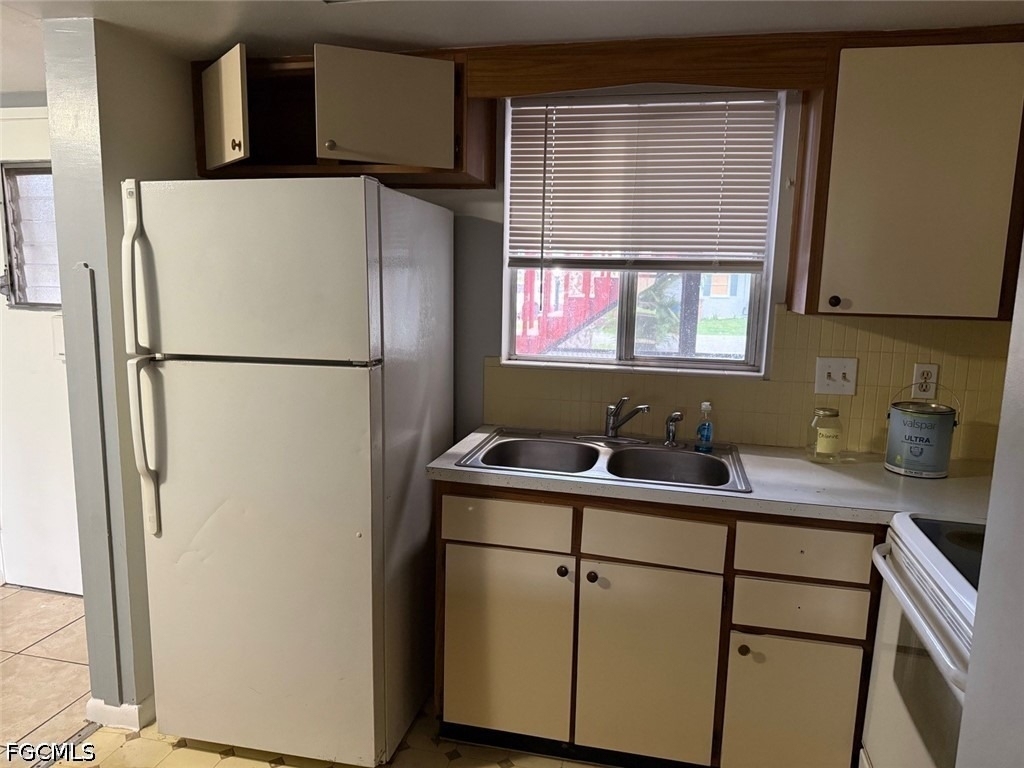 1376 Archer Street - Photo 9