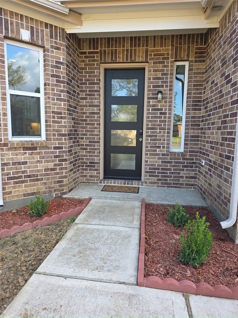 427 Vane Way - Photo 1