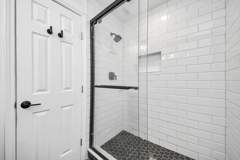 311 N Milby Street - Photo 13