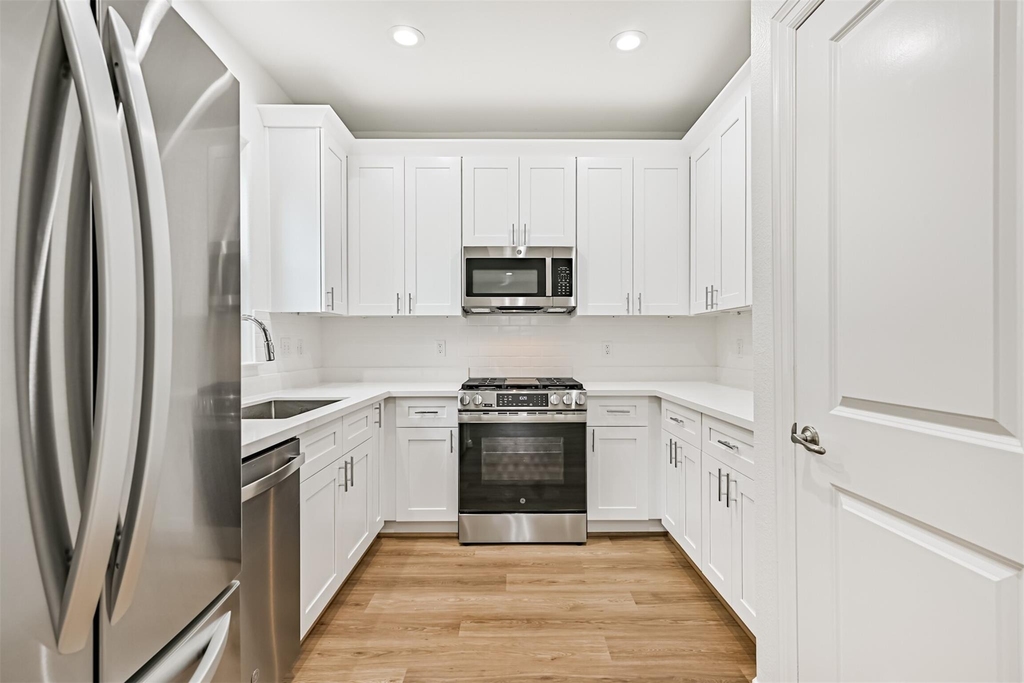 2311 Mary Moody Northern Street - Photo 14
