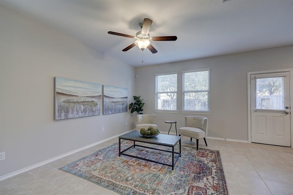24511 Folkstone Circle - Photo 5