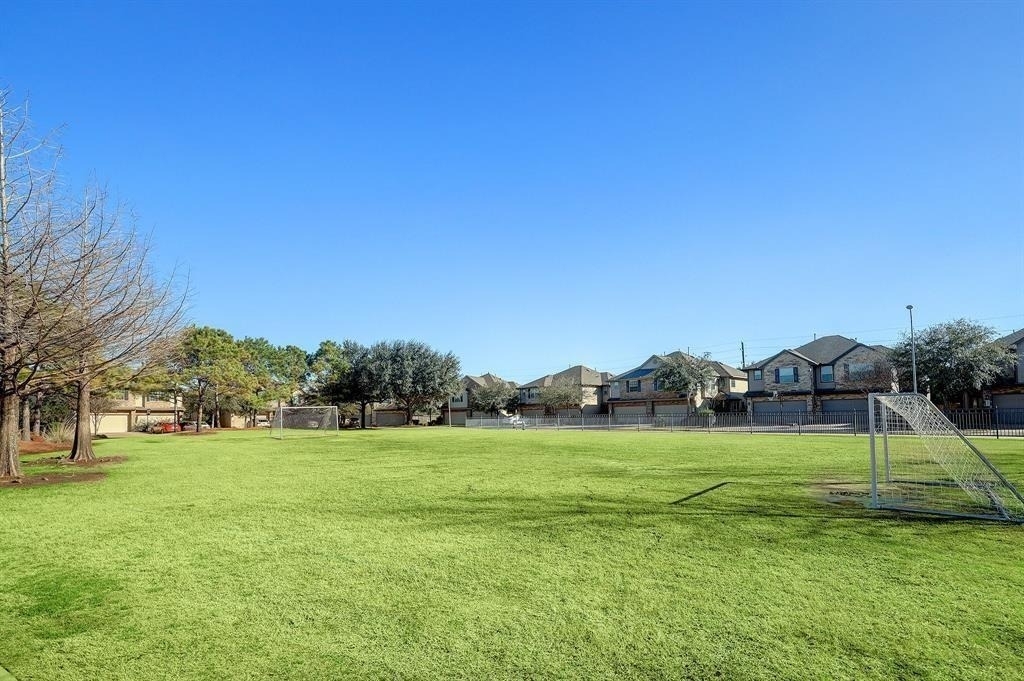 24511 Folkstone Circle - Photo 27