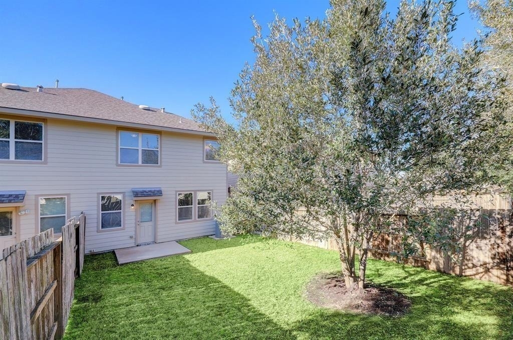 24511 Folkstone Circle - Photo 26