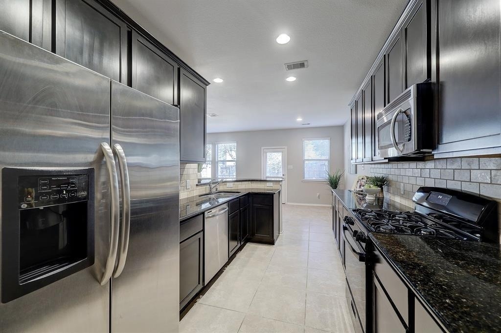 24511 Folkstone Circle - Photo 13
