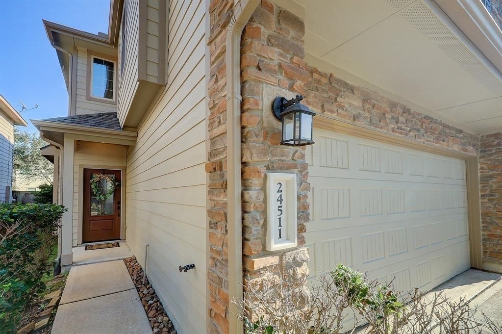 24511 Folkstone Circle - Photo 1