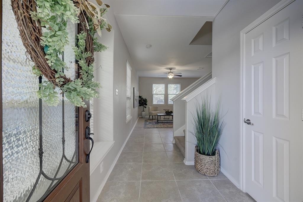24511 Folkstone Circle - Photo 3