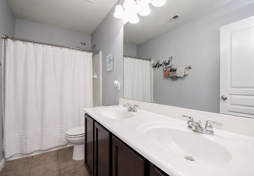 8207 Running Brook Lane - Photo 16