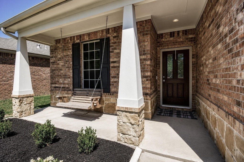 8207 Running Brook Lane - Photo 2
