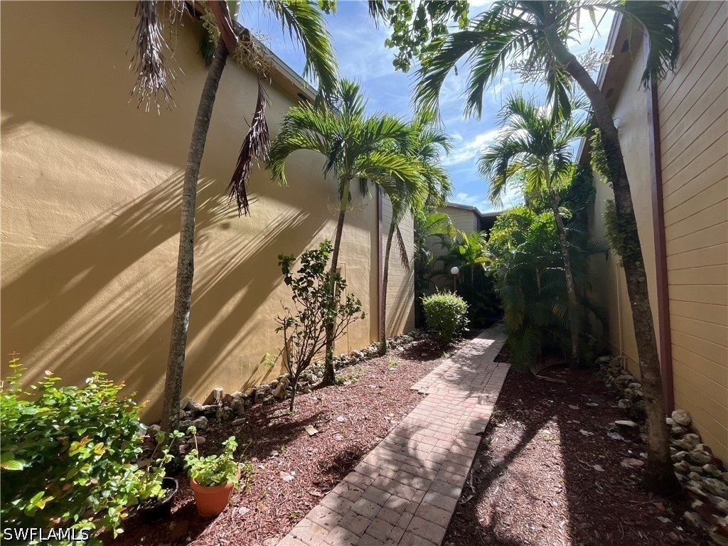 1915 Braman Avenue - Photo 2