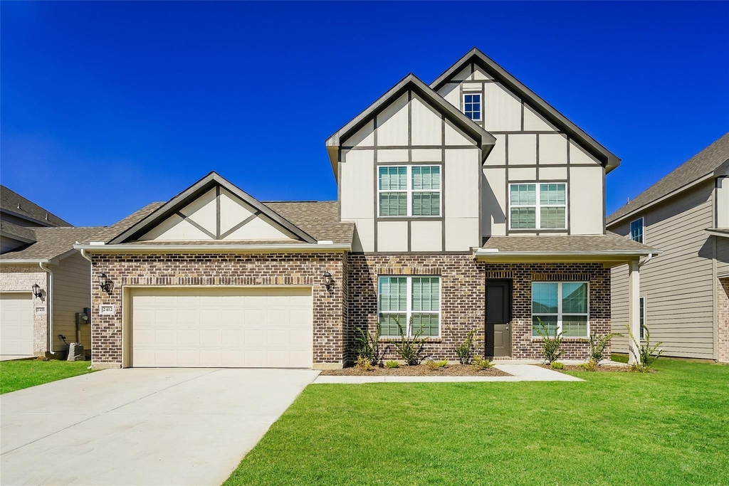 2417 Aurora Lane - Photo 0