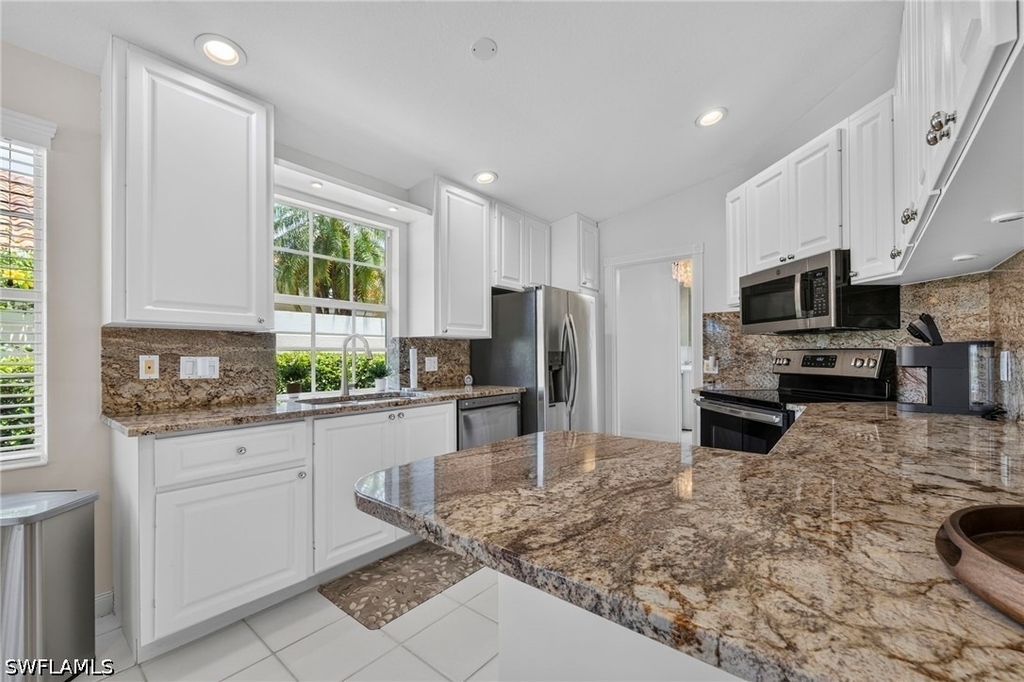 4079 Los Altos Court E - Photo 5