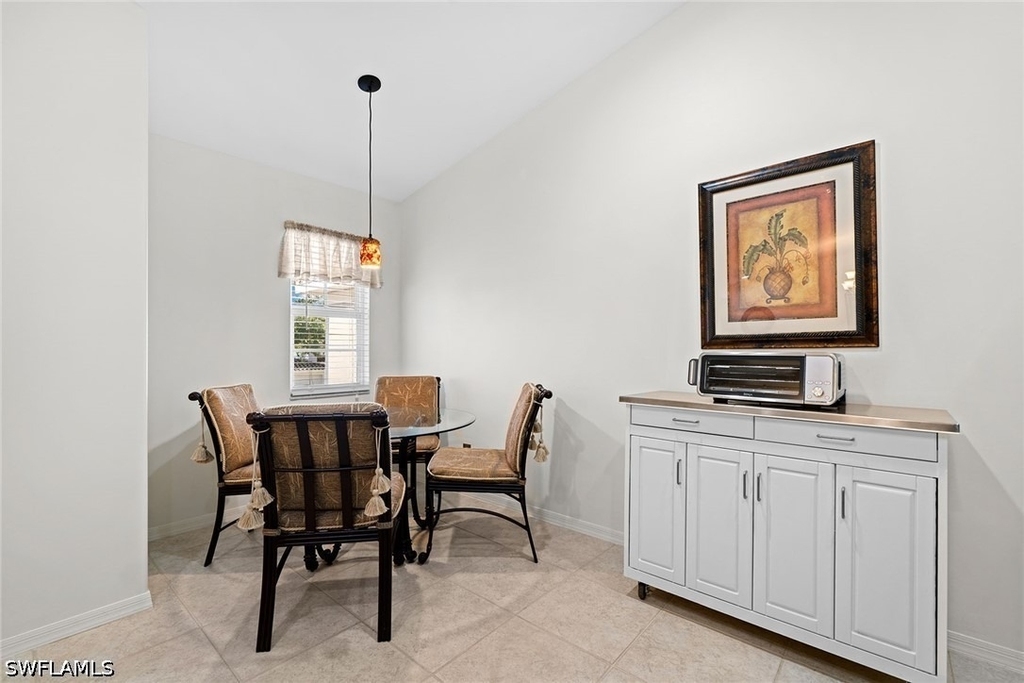 23785 Clear Spring Court - Photo 11