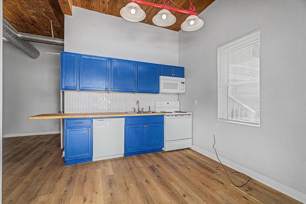 1827 Avenue O Street - Photo 6