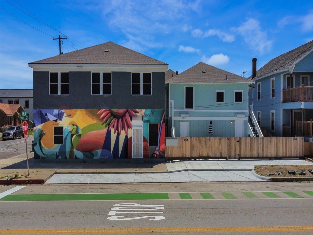 1827 Avenue O Street - Photo 2