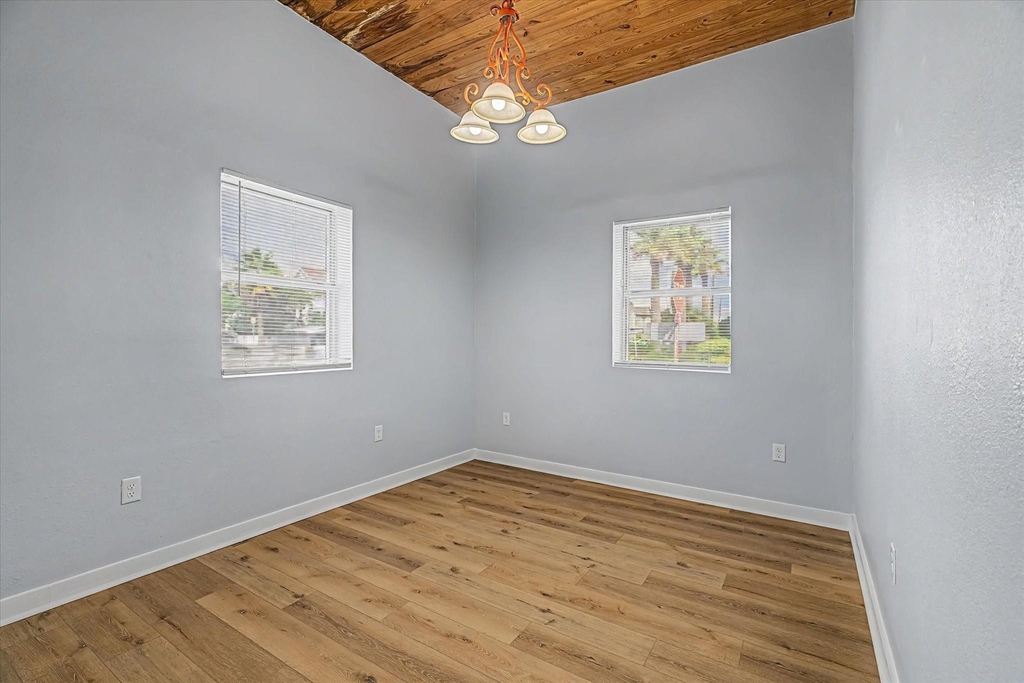 1827 Avenue O Street - Photo 11
