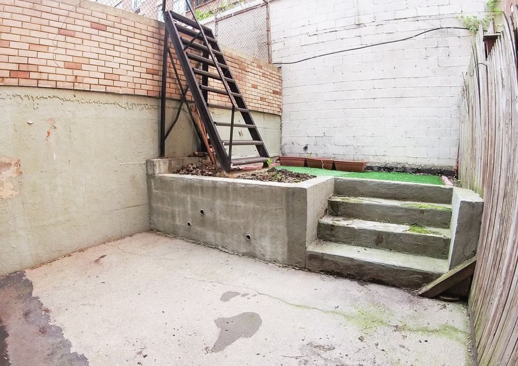 193 East 76th Street - Photo 6