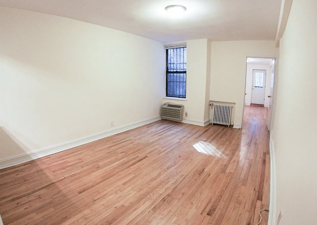 193 East 76th Street - Photo 2