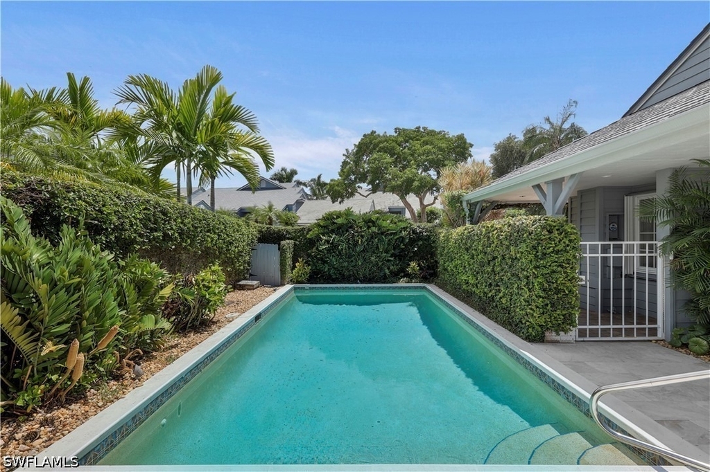 651 Bridgeway Lane - Photo 18