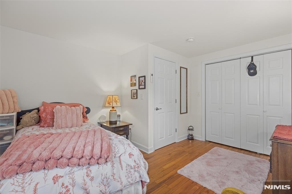 326 Ramapo Valley - Photo 14