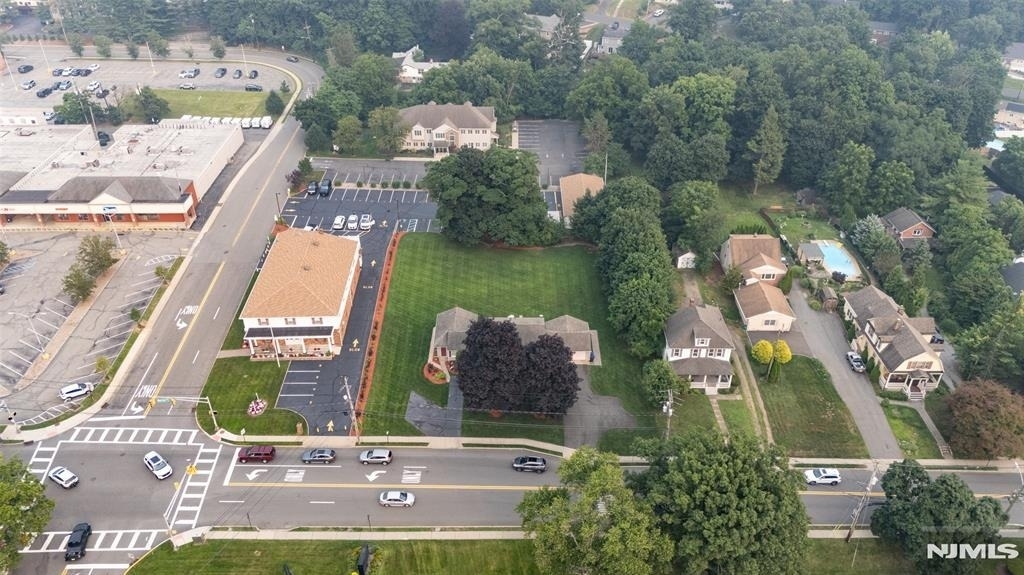 326 Ramapo Valley - Photo 29