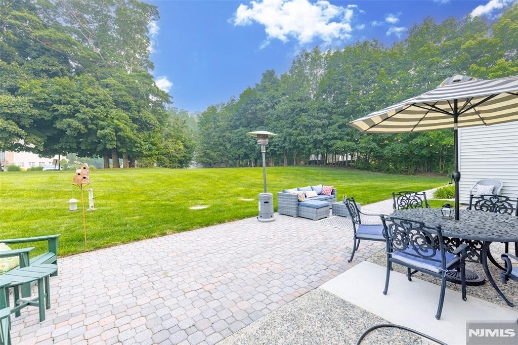 326 Ramapo Valley - Photo 22