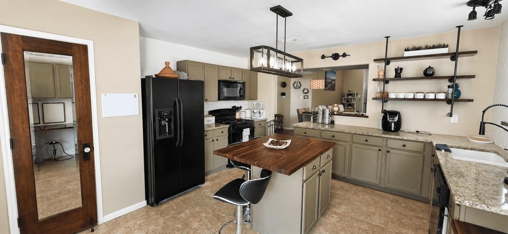 29122 Foxingham Circle - Photo 1