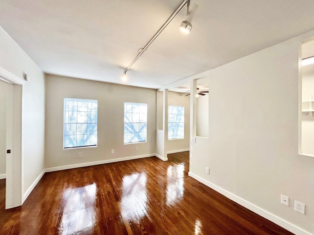 4021 Mandell Street - Photo 5