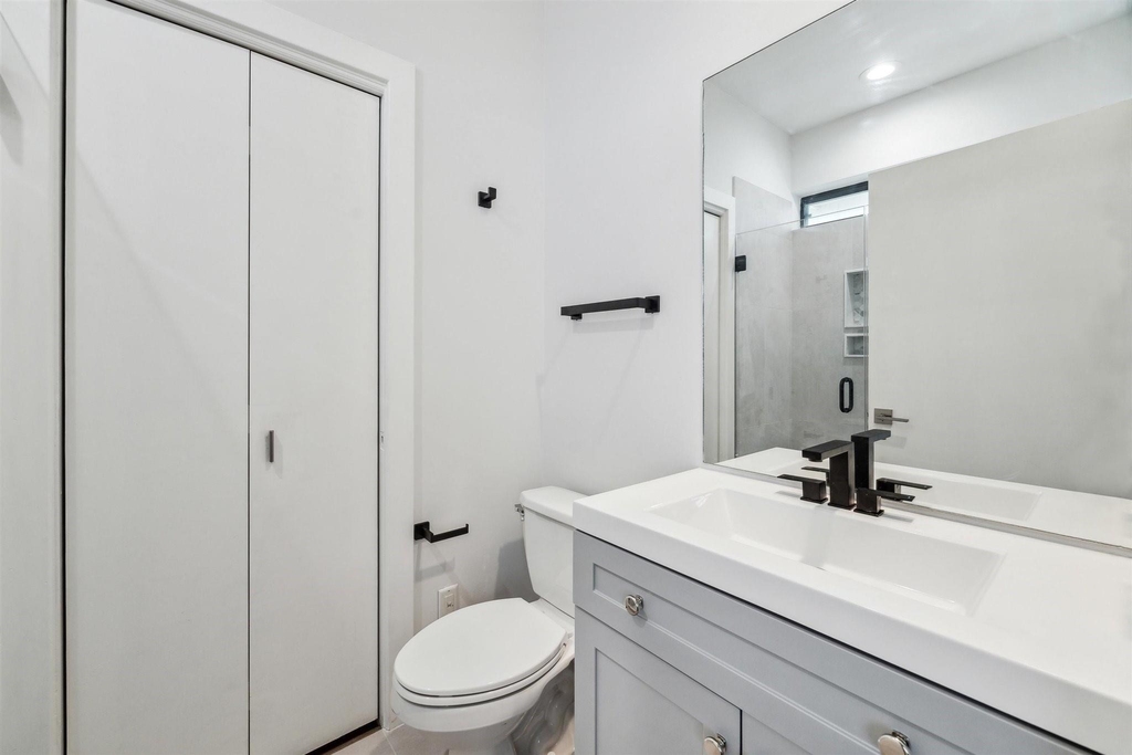 4427 Eigel Street - Photo 16