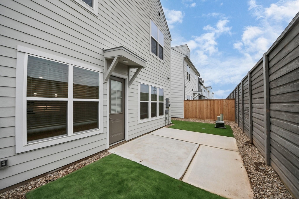 7306 Corey Rushing Lane - Photo 4