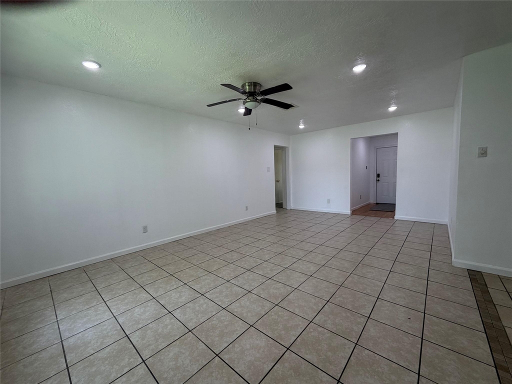 9911 Cardinal Street - Photo 7
