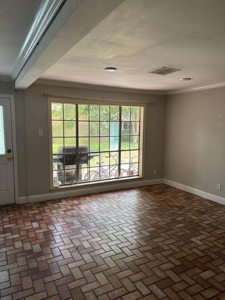8910 Reamer Street - Photo 4