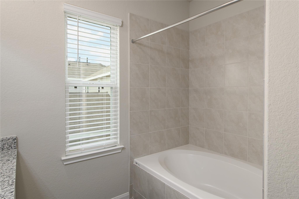 22210 Regal Heights Lane - Photo 11