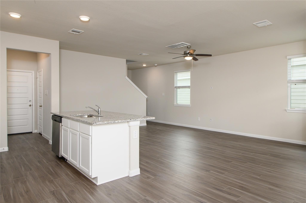 22210 Regal Heights Lane - Photo 6