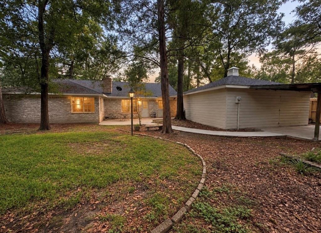 2111 Riverlawn Drive - Photo 18