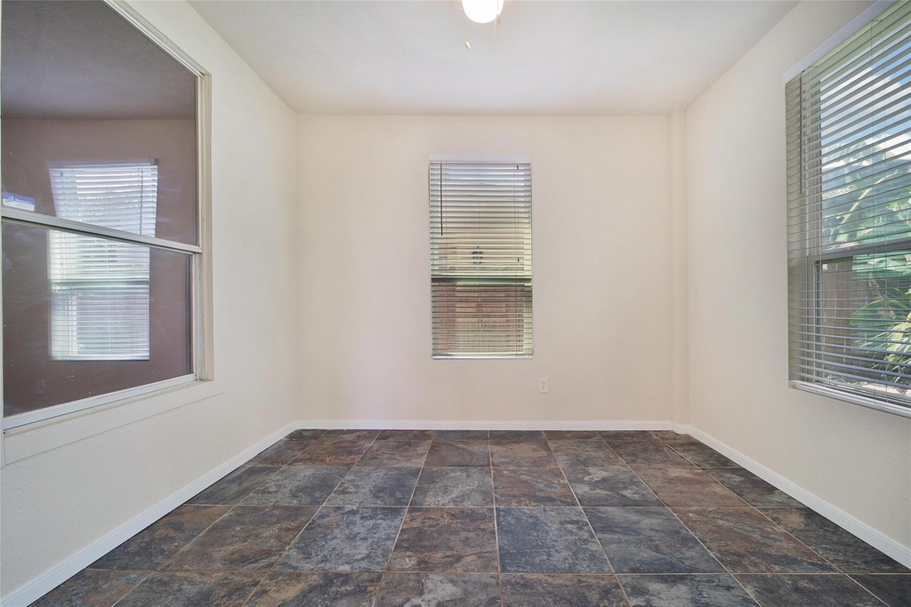 19302 Dawn Canyon Road - Photo 26